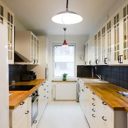 Apartment Frava Kolmas Linja 17 Helsinki